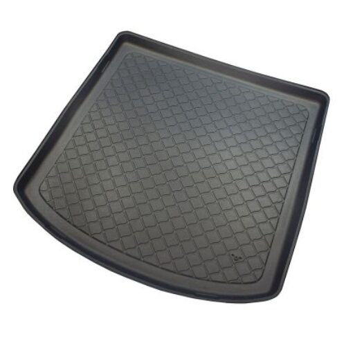 Гумирана стелка за багажник за Volkswagen Touran I 1T (2003-2010) & Touran I 1T (2010-2015) Facelift 5 seats