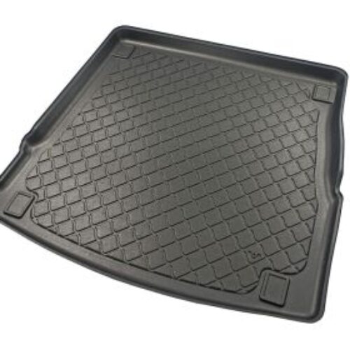 Гумирана стелка за багажник за Alfa Romeo Stelvio (2017+) – Със субуфер в багажника