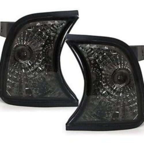 Кристални мигачи до фара BMW E34 лимузина / туринг (89-95) – черен хром