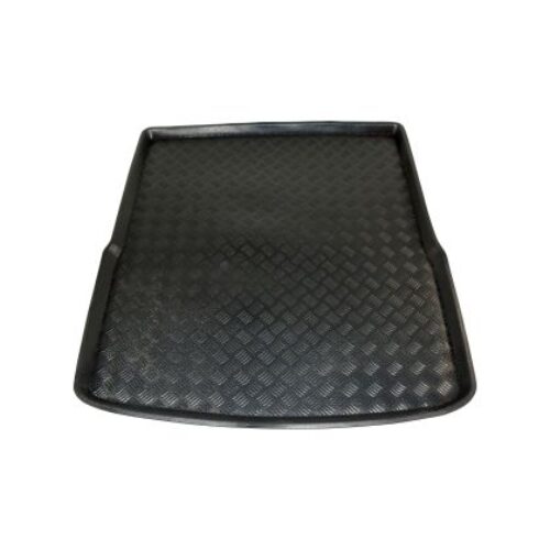 Стелка за багажник за VW Passat B6 / B7 (2005-2014) – Комби