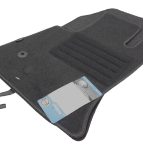 Мокетни стелки за FIAT 500L (2017+)