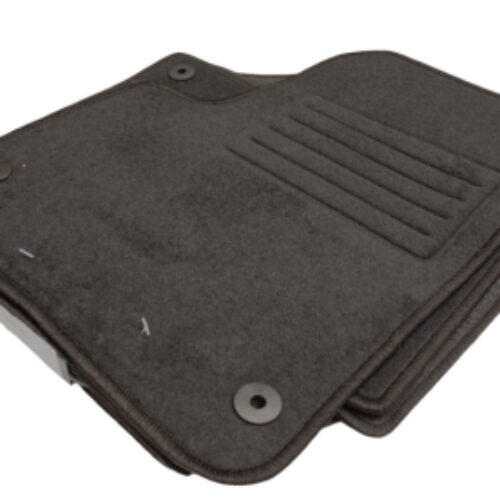 Мокетни стелки за VW Touareg I (2002-2010)