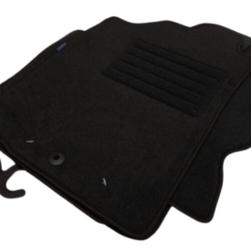 Мокетни стелки за MITSUBISHI L200 двойна кабина (1996-2006)