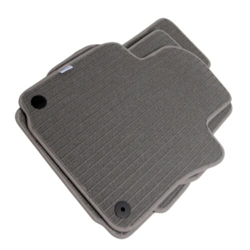 Мокетни стелки за Vw Golf 5 / Golf 6 / Jetta (2005-2011) сиви с кръгли щипки